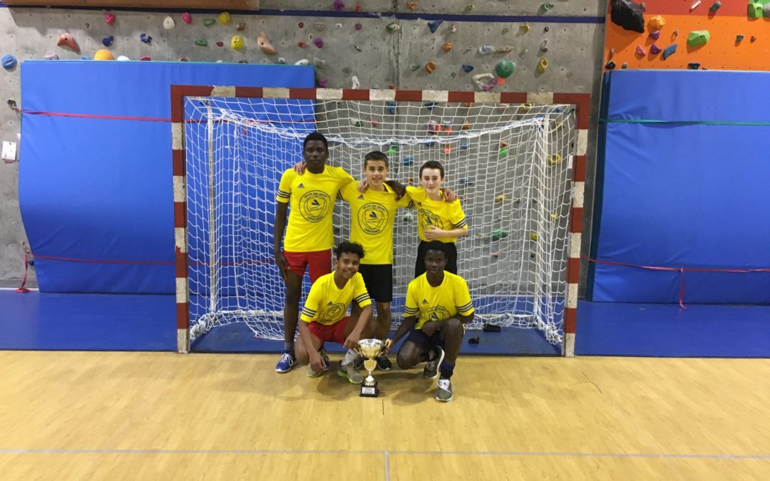 NOS MINIMES CHAMPIONS DU DISTRICT DE FUTSAL